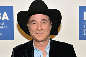 Hire Clint Black for an event.