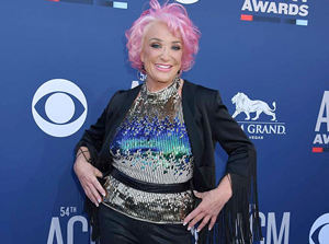 Hire Tanya Tucker for an event.