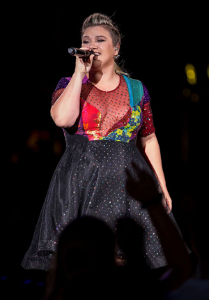 Hire Kelly Clarkson for an event.