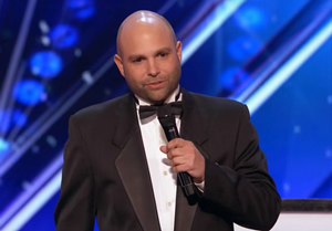 Hire Vinny Grosso for an event.