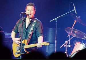 Hire Bruce in the USA for an event.