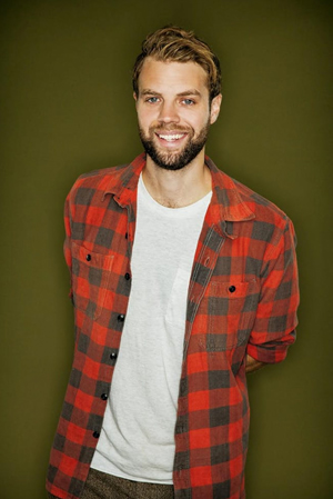 Hire Brooks Wheelan for an event.