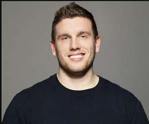 Hire Chris Distefano for an event.