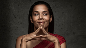 Hire Rhiannon Giddens to work your event