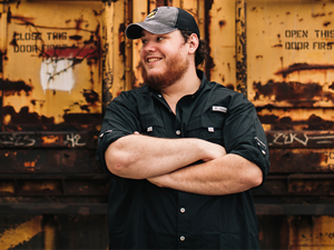 Hire Luke Combs to work your event