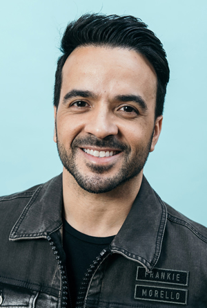 Hire Luis Fonsi for an event.
