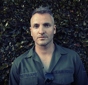 Hire Joe Sumner for an event.