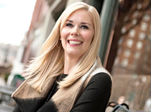 Hire Leanne Morgan for an event.